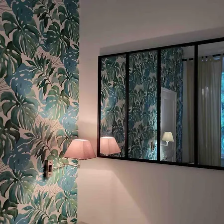 06a4 - Situation Exceptionnelle Au Port De Apartmán Nice